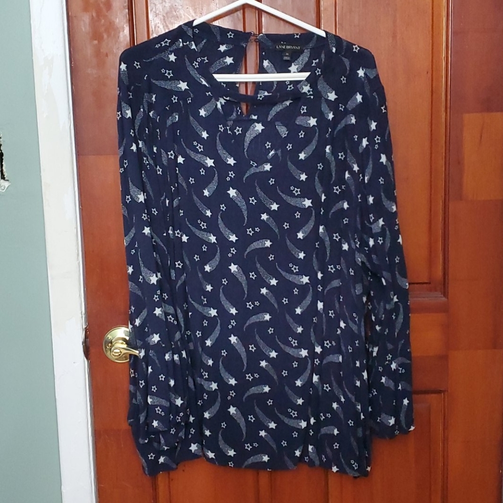 Lane Bryant Top Blouse Size 22 EUC Bell Sleeves